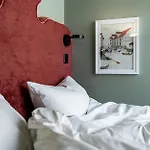 Aparthotel Vander Altona