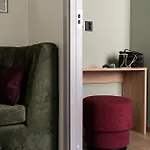 Vander Altona Aparthotel