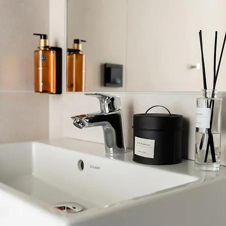 Aparthotel Vander Altona