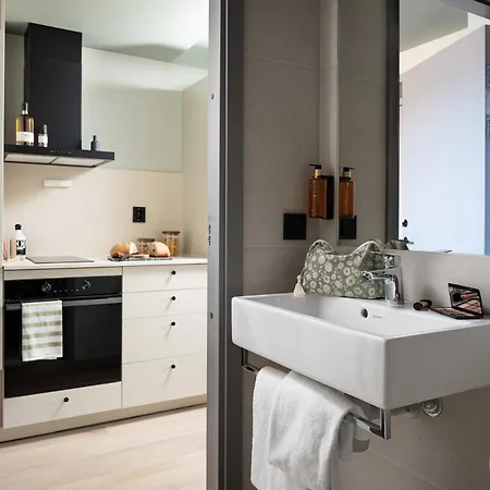 Aparthotel Vander Altona *