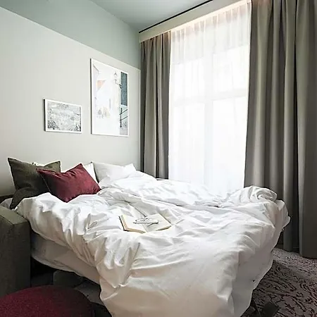 Vander Altona Apart Otel