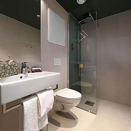 Vander Altona 4* Bergen